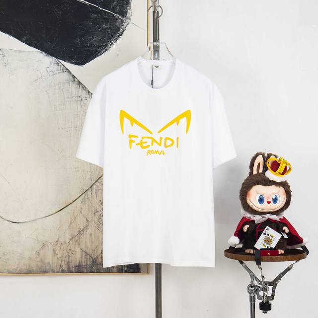 Zp版本［独家供应］ Fendi 芬迪 270克圆领短袖T恤 品牌经典 立体胶印字母Logo压花工艺 官方同步 高版本 高品质 时尚个性 百搭潮流 纯原品质 原