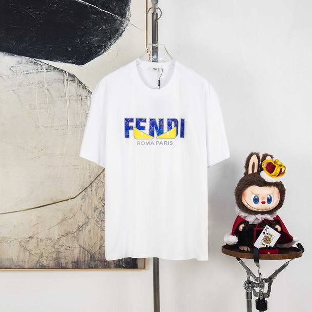 Zp版本［独家供应］ Fendi 芬迪 270克圆领短袖T恤 品牌经典 植绒刺绣反3M字母Logo压花工艺 官方同步 高版本 高品质 时尚个性 百搭潮流 纯原品