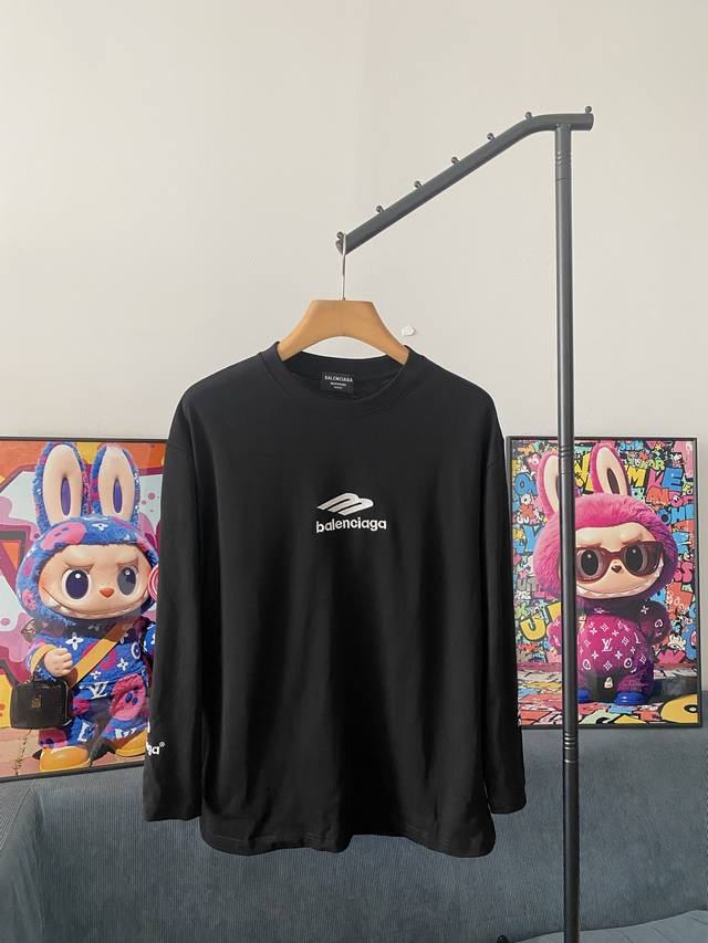 一首批.散单拿10 巴黎世家Balenciaga2025新款长袖 材质:采用高版本重磅克重面料 尺寸:S M L Xl 颜色:黑白 款号:W6001