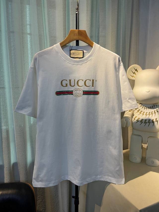 实拍图 顶级版本 货号：Bg9220 #Gucci古驰##经典##做旧#Gucci经典Logo标识做旧印花短袖T恤款 官方原版一比一完美复刻 面料采用Gucci