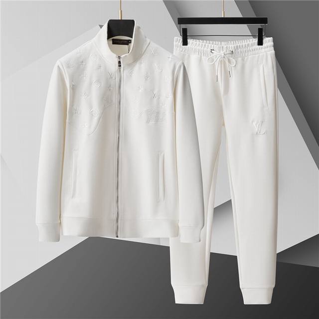 款号：A510# 2025春夏新款居家运动套装 秋冬新品 采用进口客供定制面料 高端的品质 尽显奢华。 尺码：M-3Xl