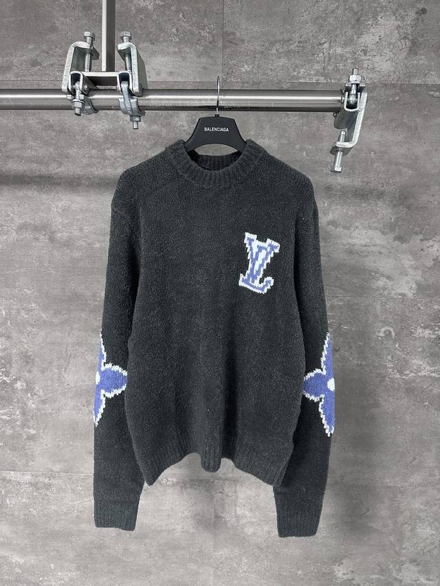 Lv 路易威登 25Fw 镜像Logo嵌花毛衣 原10,900购入，23年新配色，定织定染绵羊毛55% 牦牛毛21% 锦纶20% 氨纶4%羊毛圈圈纱，纯黑色的圈