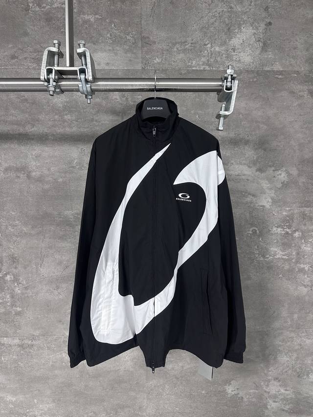 Balenciaga Blcg巴黎世家Sports刺绣字母拼色大圆环拉链外套 Size：Xs S M L