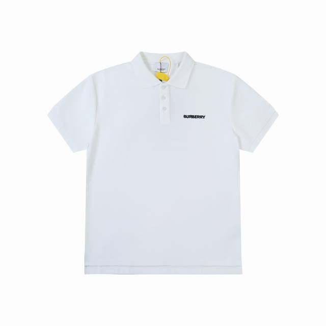 Burberry锁链刺绣polo衫 面料选择：专柜定制面料 选用珠地网眼布棉质面料打造，表面分布细密的网眼结构，增强其透气性。棉纱原料保留了天然的亲肤性，通过精