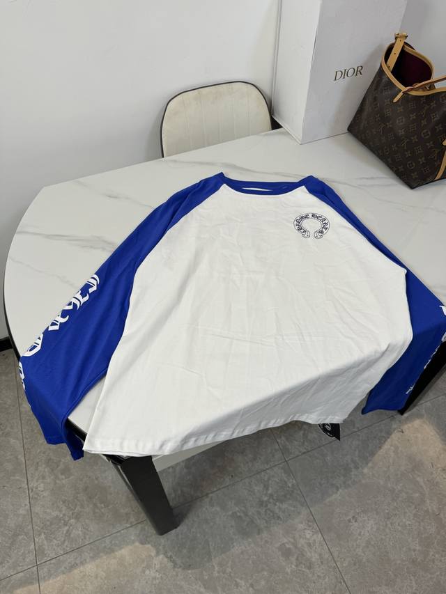 款号：S105 Chrome Hearts 克罗心 23Ss梵文马蹄拼接印花爆款长袖T桖 260克70纯棉双纱 亲肤舒适柔软透气 配套螺纹，久洗不变形 Colo