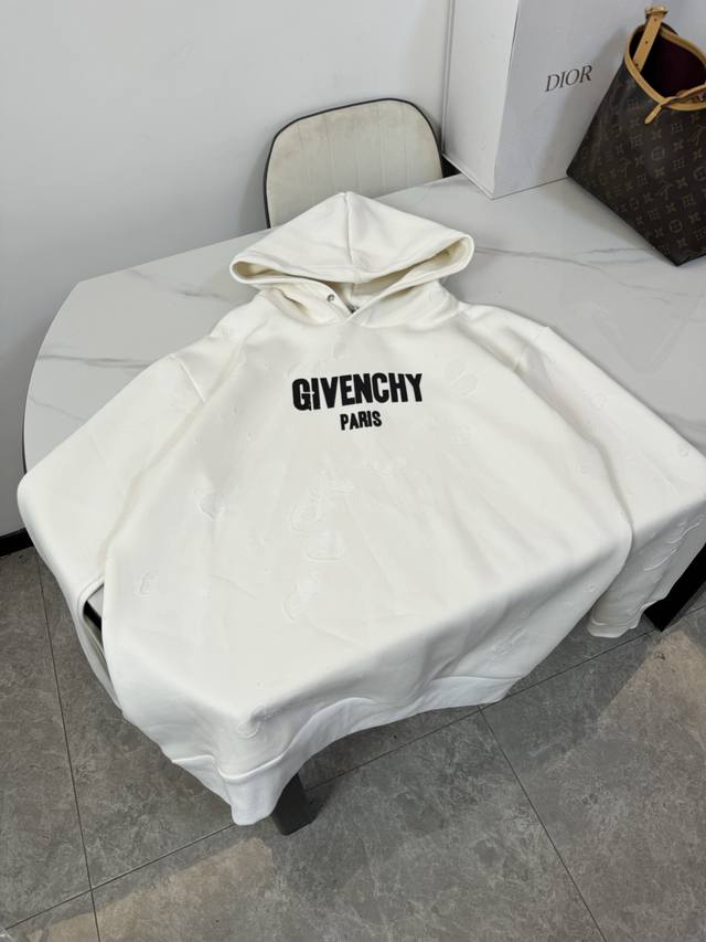 款号：S104 高版 纪梵希Givenchy Gvc烧花字母印花大破洞圆领短袖，面料采用520克复合材料，480克毛圈复合100克底，两张大洗水 配小书本康利数