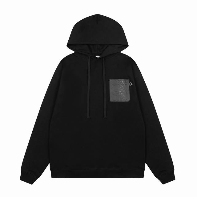 we207# 顶级代工品质 Loewe 罗意威25Ss 胸口皮革贴布连帽长袖卫衣 不需要所谓烂大街的华丽文案 主打品质 面料经过2次高温缩水固色 不易褪色变形