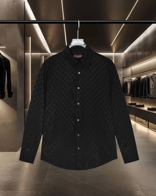 Gucci 古驰 爆款来袭 25Fw经典款双G弹幕满身Logo字母天丝长袖衬衫 2025Ss官网新款长袖 衬衫 衬衣，精美刺绣Logo 高端版本，专柜天丝面料