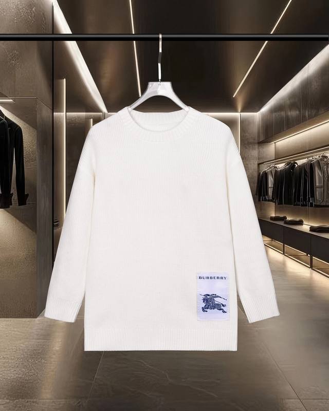 放心推现货充足 Burberry 巴宝莉 25Fw经典款Bbr侧边下摆战马贴布Logo标识Os宽松版型落肩款粗针线套头毛衣羊毛衫 2025Fw官网新款原版面料