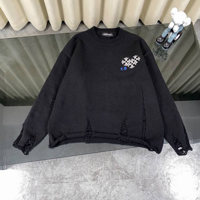 Chrome Hearts Ch 克罗心刺绣圆盘梵文十字架破洞针织毛衣套头 好看到掐人中的款式男女同款搭配黑白色太出片 实物好看 上身好看 日常穿好看 拍照更出