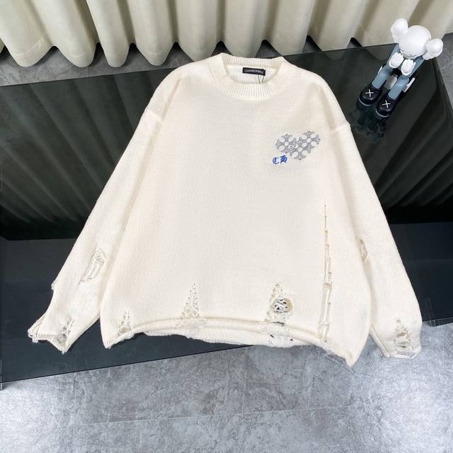 Chrome Hearts Ch 克罗心刺绣圆盘梵文十字架破洞针织毛衣套头 好看到掐人中的款式男女同款搭配黑白色太出片 实物好看 上身好看 日常穿好看 拍照更出