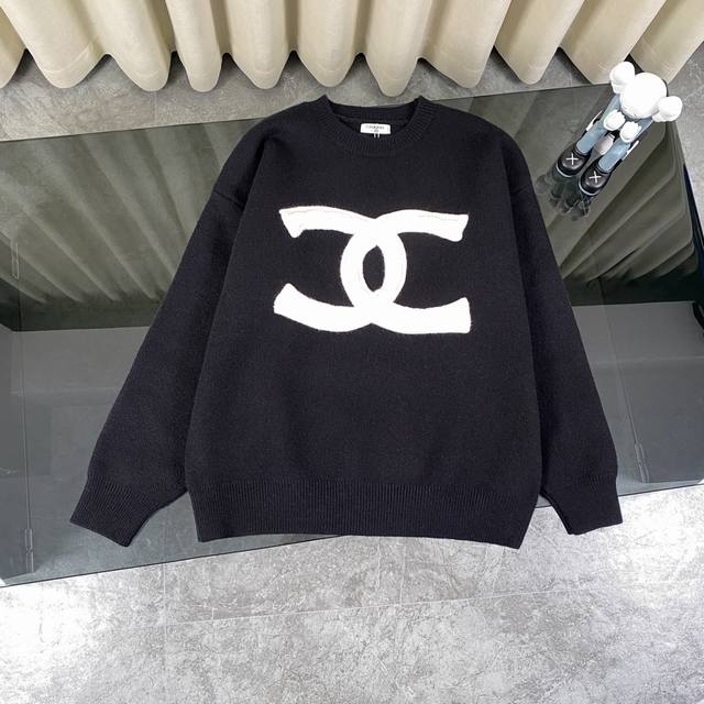 Chanel 香奈儿24Ss重工编织麻花经典大Logo提花针织开衫毛衣外套-顶级原单版本 Color：黑色 白色 Size：S M L 独家定制高品质进口羊毛混