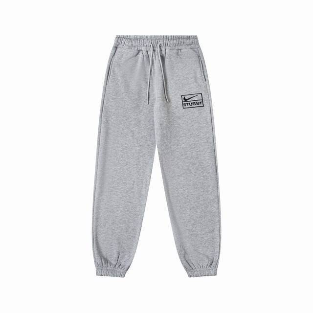 xy8907# 重磅高品质 区别市场通货 斯图西 Nike X Stussy 联名款 纯色Logo刺绣运动裤 男女同款 颜色：黑色 灰色 尺码：S M L Xl