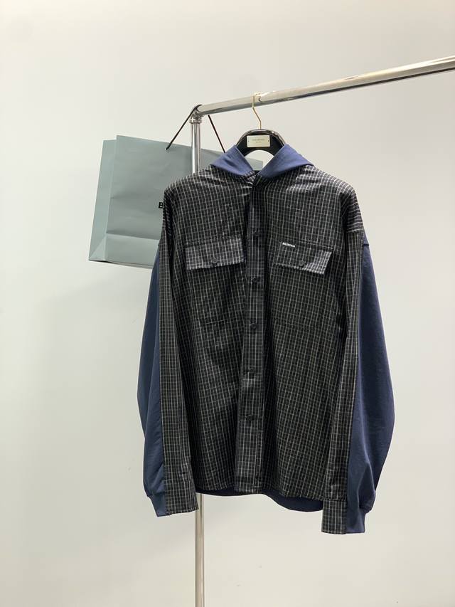 Balenciaga 巴黎世家，2025秋季最新款，专柜同步有售，原单狠货，爆款时尚休闲连帽外套，进口原版面料，独特设计，顶级刺绣工艺字母图案装饰Logo，简约
