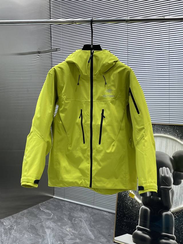 七代冲锋衣 顶级全溢胶版本 Arcteryx 始祖鸟 Alpha系列 Sv 第7代 Gore-Tex pro 刺绣Logo图案休闲运动连帽拉链硬壳冲锋衣 Gor