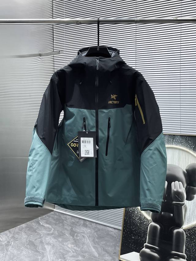 七代冲锋衣 顶级全溢胶版本 Arcteryx 始祖鸟 Alpha系列 Sv 第7代 Gore-Tex pro 刺绣Logo图案休闲运动连帽拉链硬壳冲锋衣 Gor