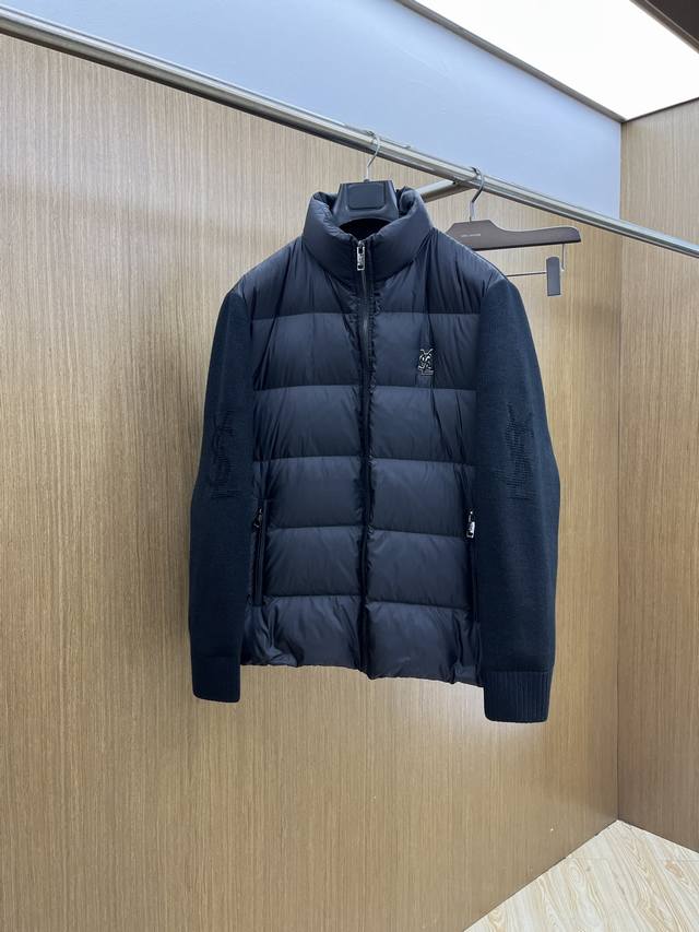秋冬 Ysl 独家爆款2025秋冬新款针织羽绒服 原版订制五金配件全进口原版定制 欢迎对比 绝对的高品质 采用顶级90白鸭绒 超柔软 充羽量蓬松饱满 超级重工