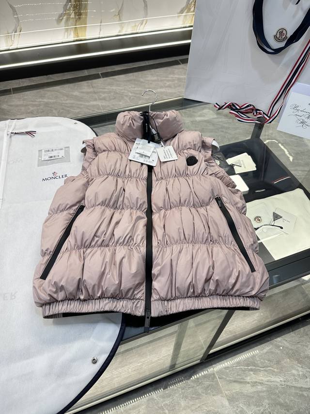 Moncler Apriate 女士标识羽绒马甲.更多细节实拍.Bll