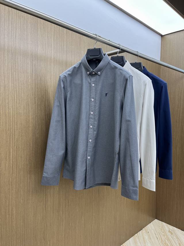 秋冬 polo 2540新款长袖衬衫，贸易公司渠道稀出，领先官网发售！经典休闲衬衫搭配独特的设计，简洁干净、经典时髦的版型设计，属于可随意切换风格的百搭款式，面