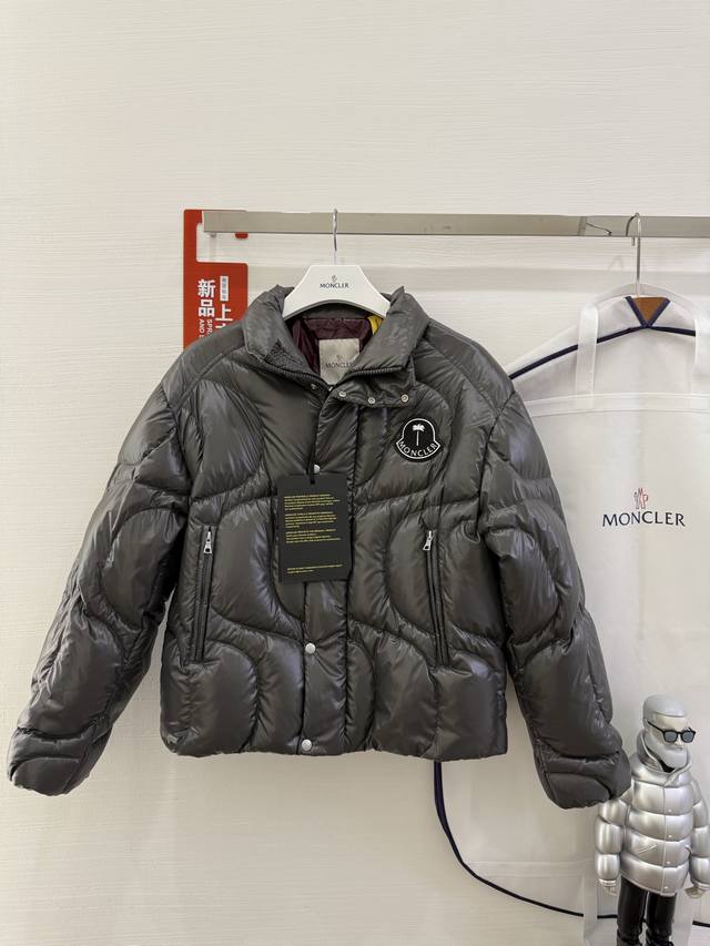意大利 Moncler盟可睐palm Angels联名Haunani撞色立领羽绒服 奥运冠军同款 潘展乐同款羽绒服 Get[买爆R][买爆R] palm Ang