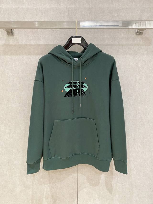 Burberry 巴宝莉 2025Fw秋冬新品 休闲连帽卫衣 高端气质型必入的极品款式，一款极具腔调感与魅力的单品！ 细节精致考究，品相一流，时尚宽松型剪裁，男