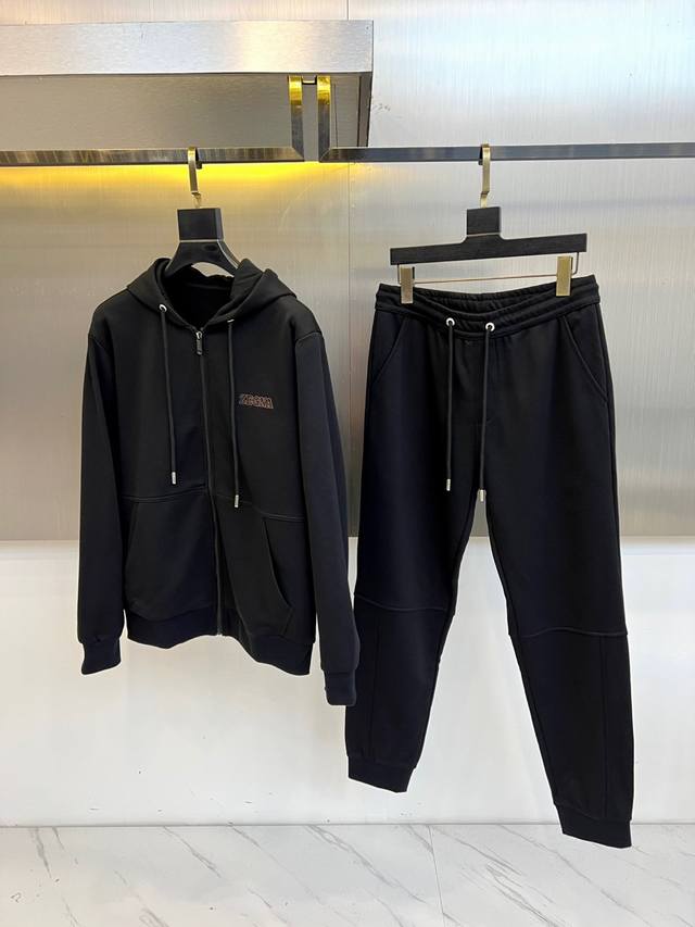 新品杰利亚Zegna套装，可分开出售套装衣服 卫裤 ，-2025秋冬最新品套装-专柜同步有售，原单狠货休闲时尚套装，上身很有特点！吸睛而有亮点，进口高密度聚酯纤