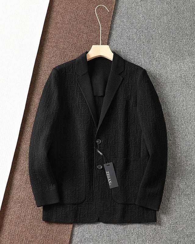 Dio*R迪喔秋冬羊毛西服外套外贸公司订单！进口羊毛.舒适回弹超好！笔挺垂感十足，整件衣服车工走线整齐平整，定制漂洋过海纯进口手工印度丝.高级感强！所有五金附料