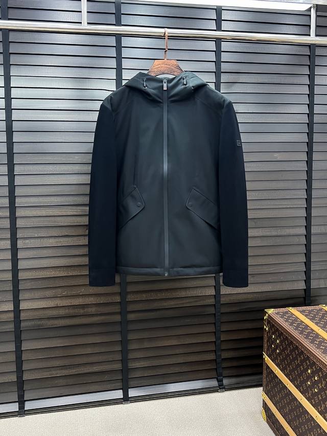 羽D-68 Zegna 杰尼亚 25秋冬时尚连帽夹克拼针织轻薄羽绒 内冲80G-90白鸭绒，轻薄有型，上身不臃肿，颇具意大利典型风格的时装，贸易公司渠道臻品 在
