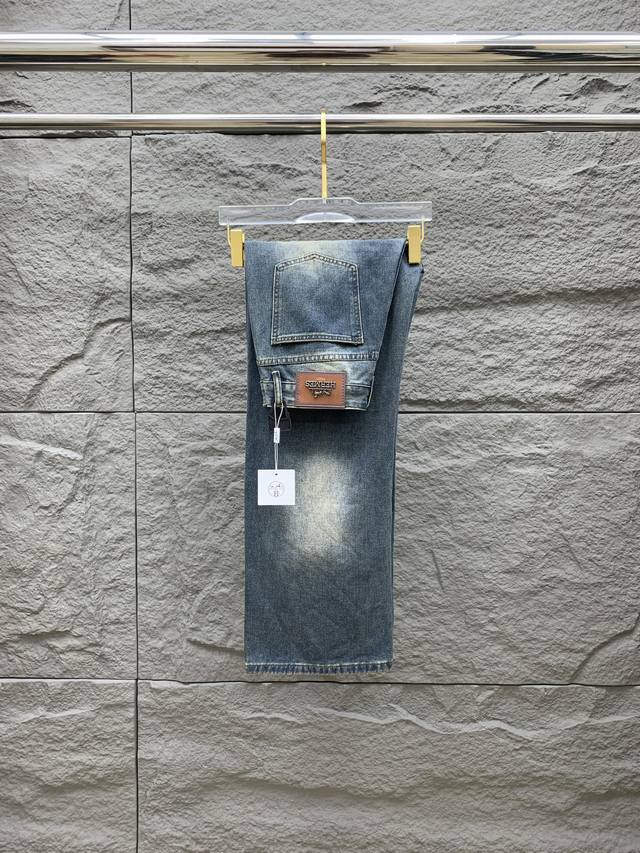 爱马仕 新品 高端独家发售 25Ss四季款超燃炸街系列之最牛仔裤 独家隆重推出 原版定制高端品质面料 定制五金版型修身剪裁 面料带弹力 微弹上身舒适度超高 必爆