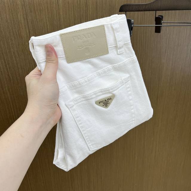 秋冬 pd 高端独家发售 25Ss秋冬款超燃炸街系列之最牛仔裤 独家隆重推出 原版定制高端品质面料 版型修身剪裁 面料带弹力 微弹之 Lz上身舒适度超高 25秋