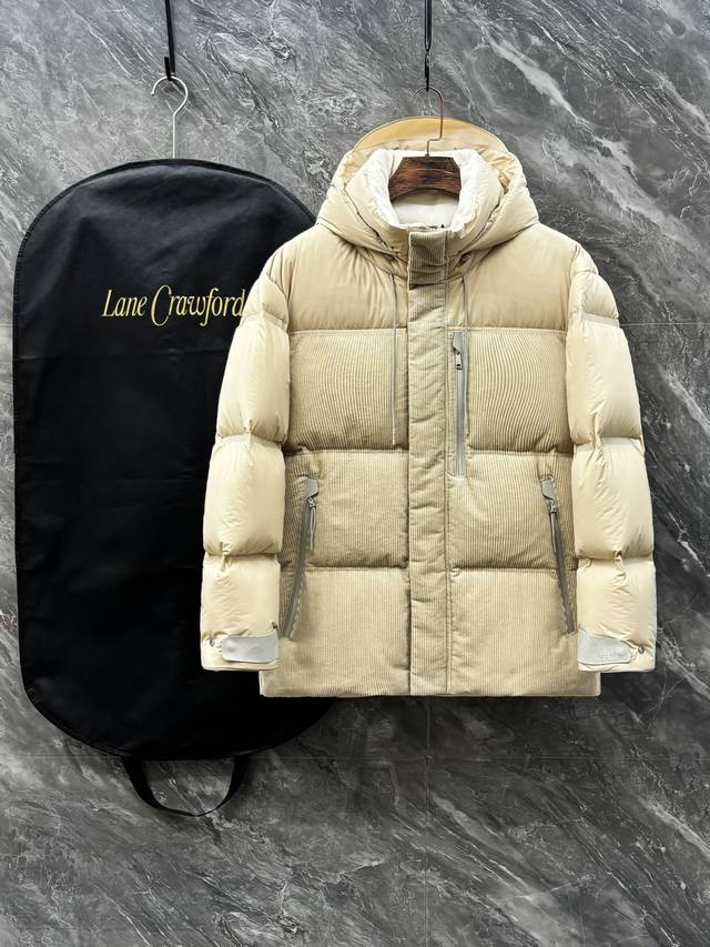 鹅绒服 2025Ss秋冬新品 杰*亚Ez 男士连帽灯芯绒拼接压胶羽绒夹克，男士时尚拼皮拉链口袋抽绳式连帽立领羽绒服外套！ 独具匠心 保暖性能、细节处理以及版型裁