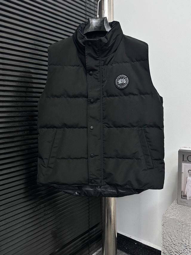 Canada Goose 加拿大鹅黑标#Freestyle Crew 4151Mb男女款马甲羽绒 进口百灵达绣花机定制万针绣花标！ 进口21支涤棉混纺原厂面料，