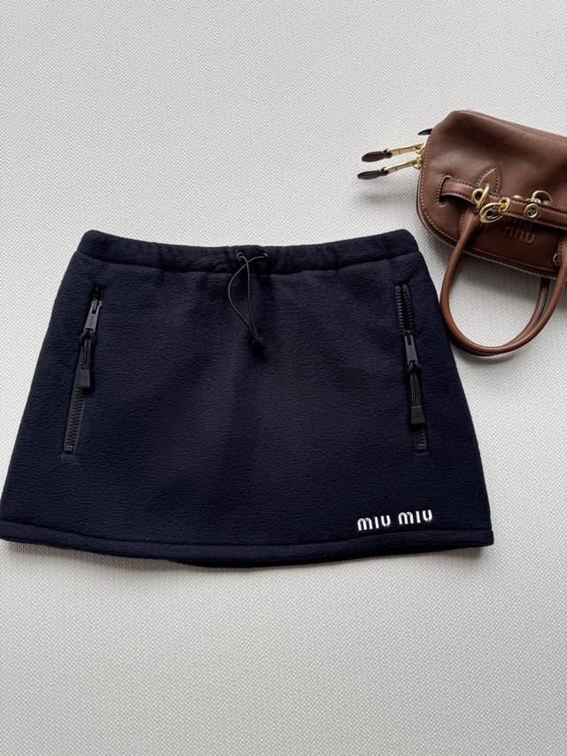 Miumi* 秋冬新款，摇粒绒半裙ＳＭＬ.