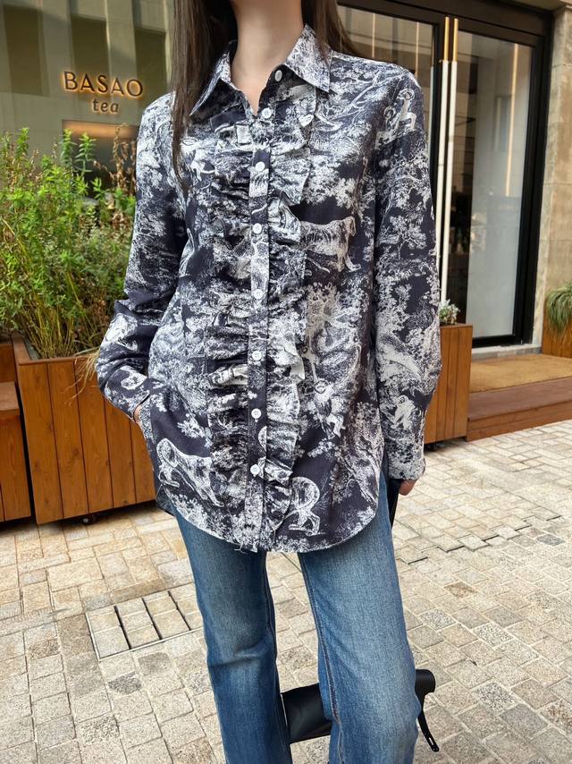 上新2025Dio*秋冬新款动物印花长袖衬衫，诠释 D家经典动物丛林图案。低调奢华有内涵，单色Sml