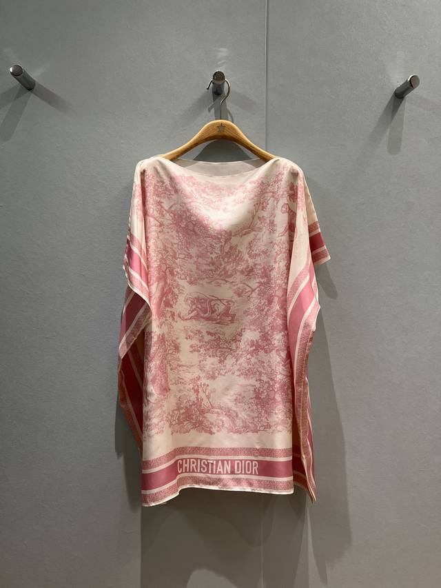 新款经典茹伊定位印花真丝斗篷式罩衫上衣18姆米加粗斜纹真丝 宽松百搭 度假休闲可自搭腰带收腰 慵懒松弛感 均码 深蓝 卡其 粉色