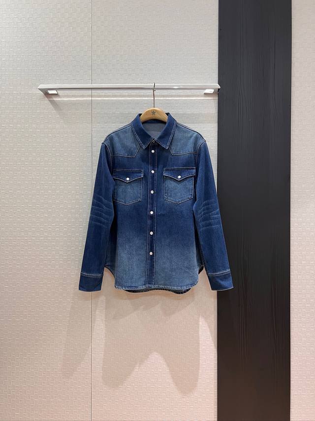 新款来袭Ralphlauren简约复古翻领洗水牛仔衬衣 袖子定位洗水猫须 拼接设计 开模扣子帅酷百搭 休闲甜飒 可搭同款半裙 Sml