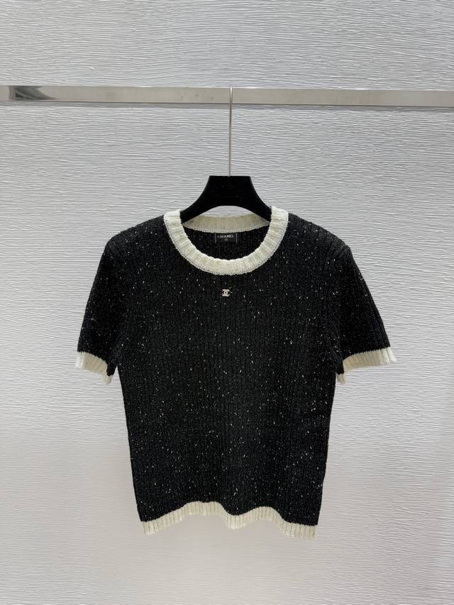 Ch家 夏季新款 拼色金银线圆领针织短袖 颜色：黑色 尺码：36.38.40