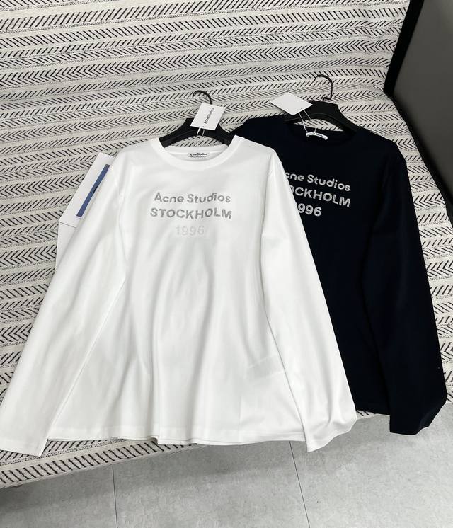 25Ss 秋冬新款 Acne重工刺绣手工串珠字母图案长袖棉T恤！ 强烈推荐热卖款！ 做工品质看细节 Color：白 黑 Size：Sml