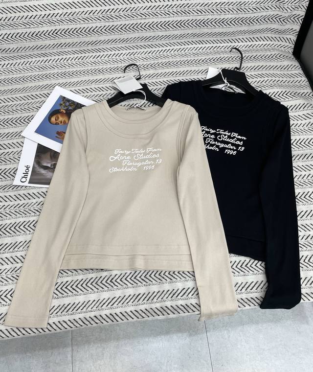 25Ss 秋冬新款 Acne火爆单品俩件套字母印花长袖棉T恤！ 强烈推荐热卖款！ 做工品质看细节 Color：黑色 咖色 Size：Sml