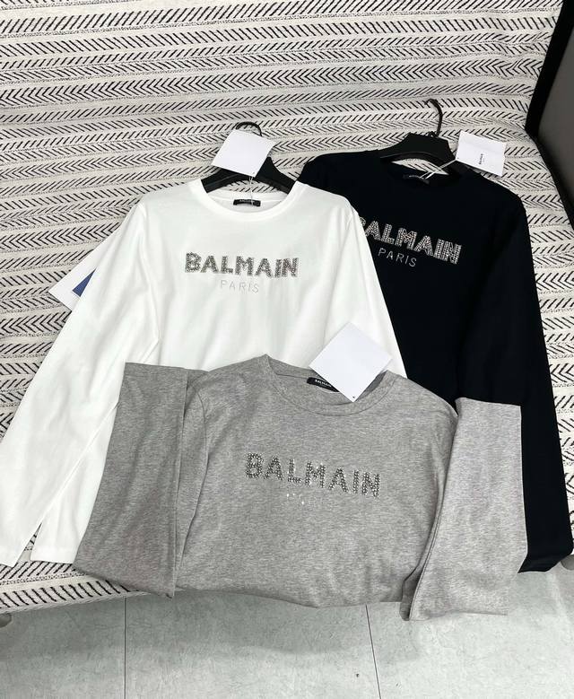 25Ss 秋冬新款 Balmain简约百搭手工钉珠烫钻字母图案长袖棉Ｔ！ 强烈推荐热卖款！ 做工品质看细节 Color：白 黑 灰 Size：Sml