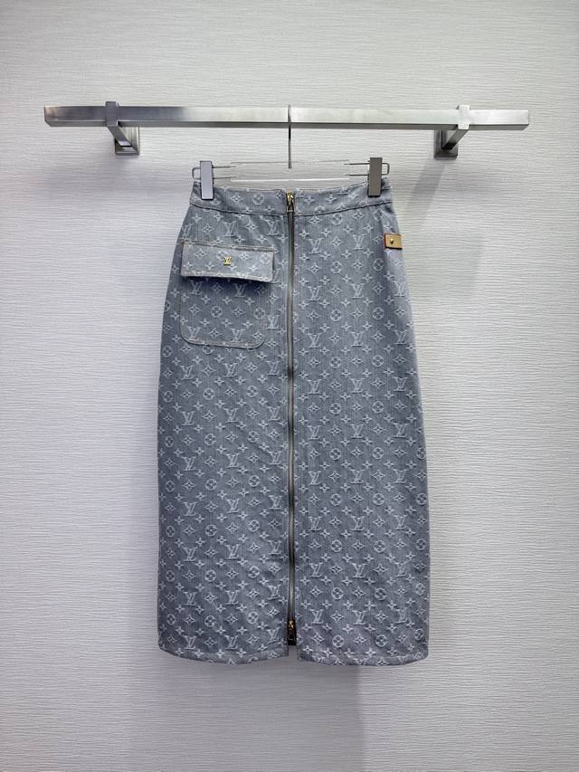 Louis Vuitto* 25Ss新款牛仔半身裙 牛仔老花提花面料装饰 时尚大方 单色三码Smlb808p.