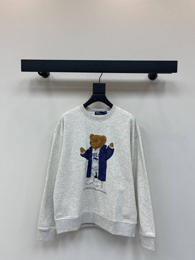 Ralph Laure* 拉夫polo25早秋新款浓郁美式风格 经典款小熊印花圆领卫衣！进口加绒毛圈纯棉卫衣面料质感超赞。正面饰有 polo 小熊图案，呈现丰富