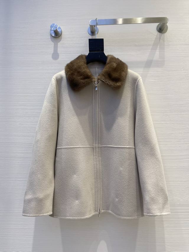 l Ss秋冬翻领水貂外套！Oversize慵懒风 10%Cashmere 90%Wool 水貂拼接领 轻柔羊绒外套 Size：S M L