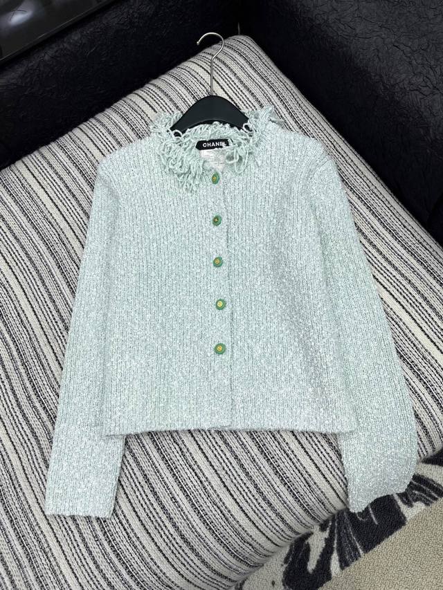 爆款现货 原单品质 Chan*｜25中古系列重工流苏花边圆领外套 独家订制纱线 ，设计高级又时髦！1:1订制重工面辅料，增添时尚格调，纯欲系搭配和谐，百搭王炸款