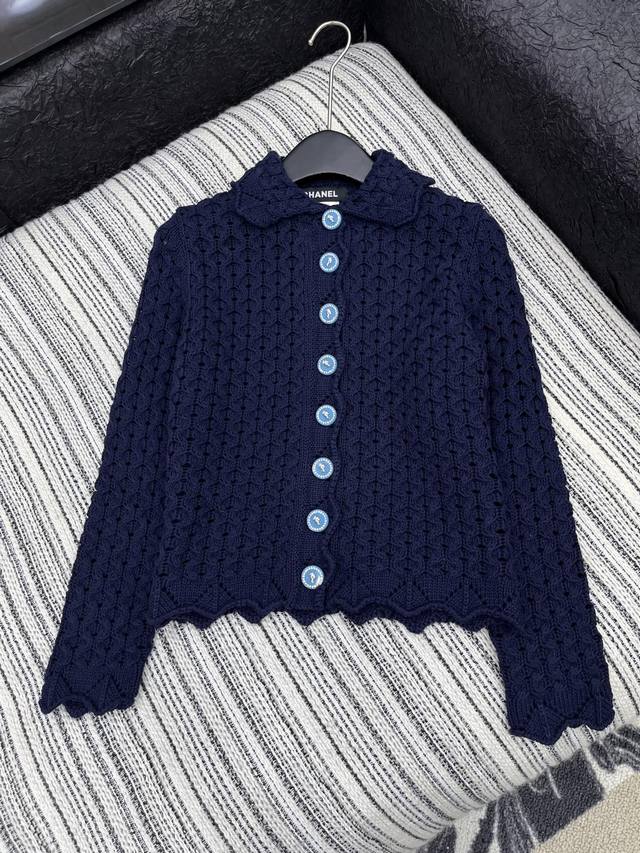 爆款现货 原单品质 Chan*｜25中古系列重工钩花翻领外套 设计高级又时髦！1:1订制重工面辅料，增添时尚格调，纯欲系搭配和谐，百搭王炸款 做工品质看细节 高