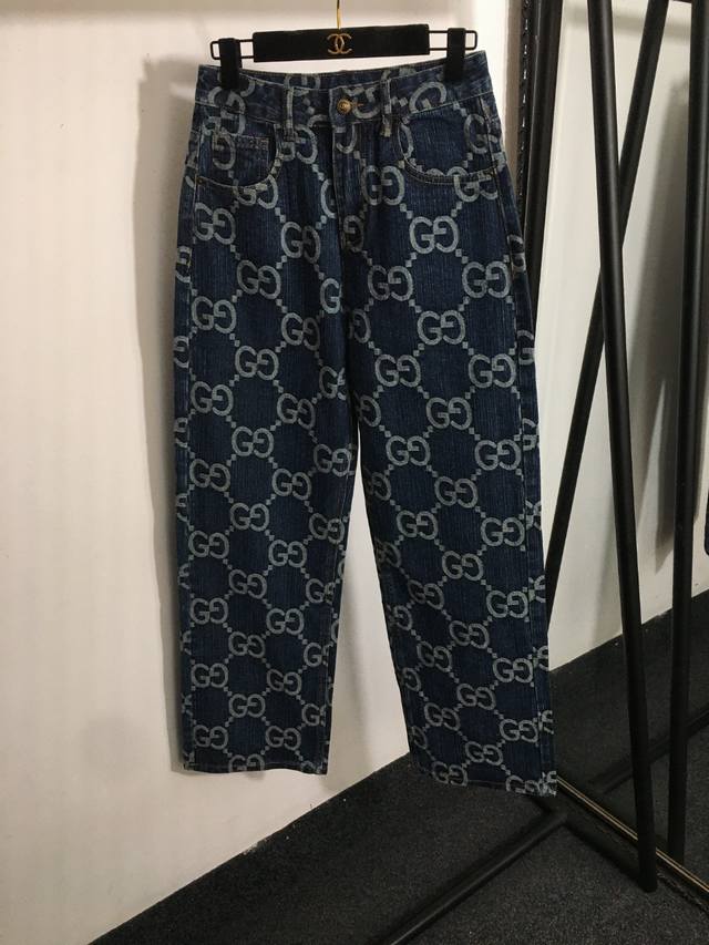 款号 8610 Gucc*新款 老花Gg字母提花高腰显瘦直筒牛仔长裤，蓝色，S-Xl， M码；腰围68，长107