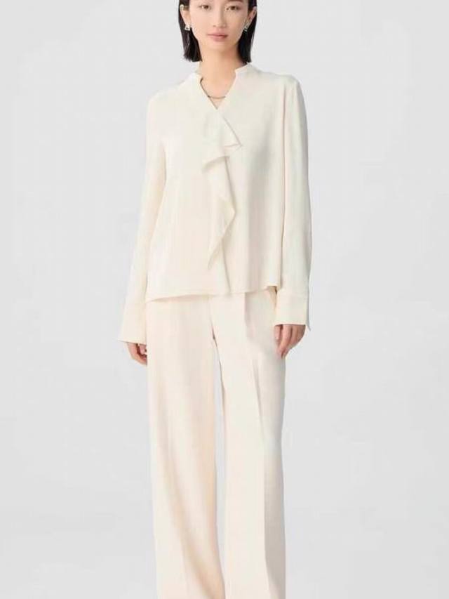 上新，真丝双乔上衣，气质优雅，V领荷叶边不规则通勤衬衣，杏色，藏青色，两色四码 S.M.L.Xl