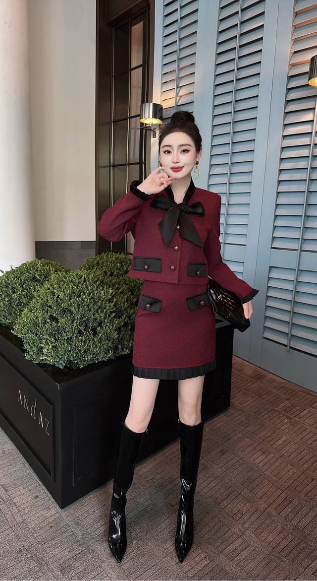新款气质优雅拼色套装，浪漫动人的一款非常优美耐看时尚百搭，简洁大气的修身收腰显瘦单色Smlxl.