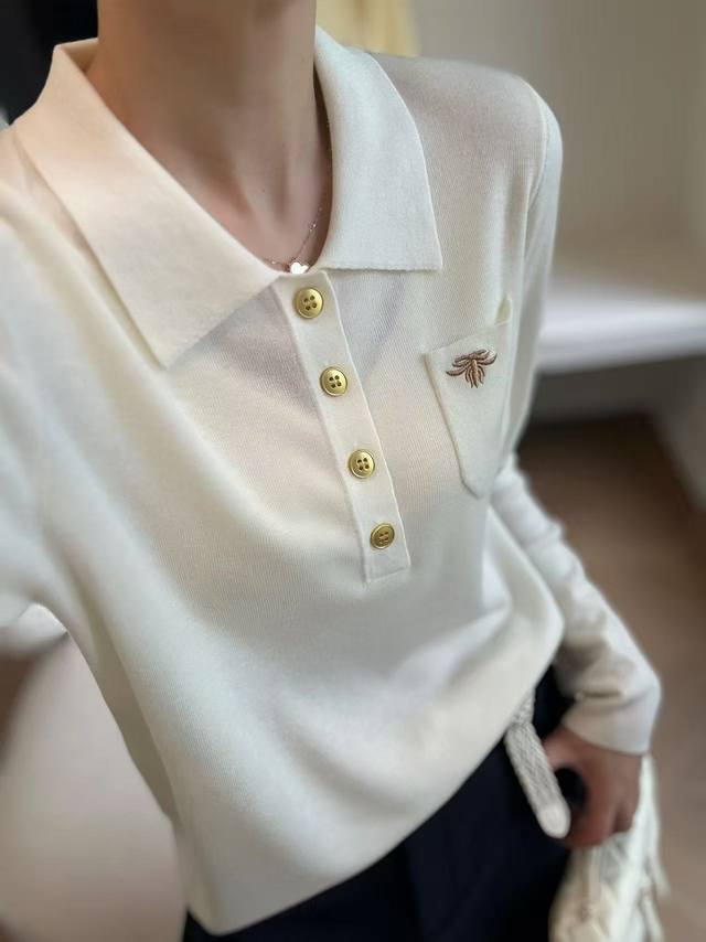 秋款上新立领刺绣纽扣上衣 均码