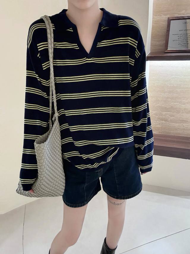 上新羊毛桑蚕丝V领条纹套头上衣